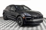Certified 2025 Porsche Macan Turbo image 4