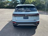 New 2025 Volkswagen Taos SEL image 5
