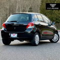 Used 2011 Toyota Yaris 4-Door Hatchback image 3