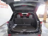 Used 2023 Toyota Highlander XSE image 5