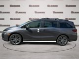 New 2025 Honda Odyssey Touring image 2