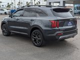 Used 2023 Kia Sorento SX Prestige image 4