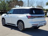 New 2025 INFINITI QX80 Luxe image 4