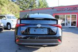 Used 2022 Toyota Prius XLE image 4