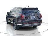 Used 2024 Hyundai Palisade Limited image 3