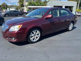 Used 2008 Toyota Avalon XLS image 2