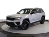 Used 2023 Jeep Grand Cherokee Altitude image 1
