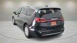 New 2025 Chrysler Pacifica Select image 5