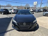 Used 2022 Nissan Altima 2.5 SR w/ Midnight Edition Package image 2