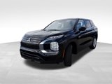 New 2025 Mitsubishi Outlander ES image 3
