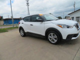 Used 2020 Nissan Kicks S image 2
