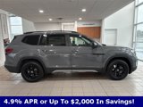 New 2025 Volkswagen Atlas Peak Edition SE image 3