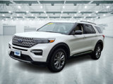 Certified 2022 Ford Explorer Limited w/ Equipment Group 301A image 3
