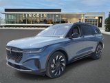 New 2025 Lincoln Nautilus Reserve image 2