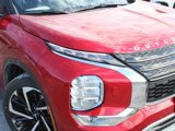 New 2025 Mitsubishi Outlander SE image 3