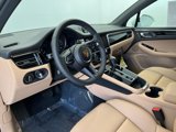 Used 2025 Porsche Macan image 4