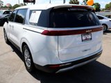 Used 2023 Kia Carnival LX image 3