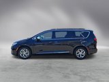 Used 2023 Chrysler Pacifica Limited image 4