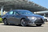 New 2025 Lexus ES 300h w/ Premium Package image 2