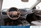 Used 2023 Jeep Cherokee Altitude Lux image 4