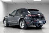 Used 2024 Porsche Macan image 3