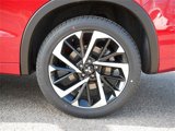 New 2025 Mitsubishi Outlander SEL image 3