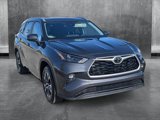 Used 2024 Toyota Highlander XLE image 3