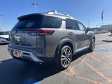 New 2025 Nissan Pathfinder Platinum image 5
