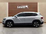 Used 2023 Volkswagen Taos SE image 3