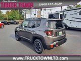 Used 2017 Jeep Renegade Trailhawk image 5