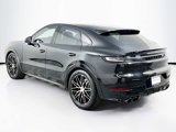 New 2025 Porsche Cayenne GTS image 3