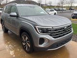 New 2025 Volkswagen Atlas SEL image 3