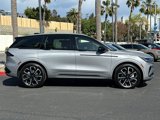New 2025 Lincoln Nautilus Reserve image 3