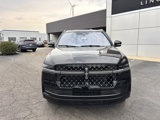 New 2025 Lincoln Navigator Reserve image 2