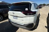 Used 2022 Nissan Rogue SV w/ SV Premium Package image 3