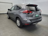 Used 2020 Nissan Rogue SV image 5