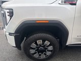 New 2025 GMC Sierra 2500 Denali w/ Denali Reserve Package image 4