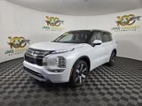 New 2025 Mitsubishi Outlander SEL image 3