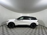 Certified 2024 Lincoln Nautilus Reserve w/ Jet Appearance Package (87T) image 4