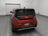 Used 2023 Kia Soul LX w/ LX Technology Package image 6