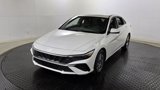 Used 2024 Hyundai Elantra SEL image 3