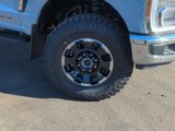 New 2025 Ford F250 4x4 Crew Cab Super Duty image 2