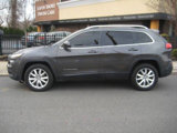 Used 2017 Jeep Cherokee Limited image 4