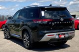 New 2025 Nissan Pathfinder Platinum image 3