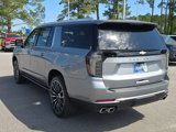 New 2025 Chevrolet Suburban High Country image 5