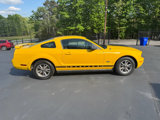 Used 2005 Ford Mustang Premium image 2