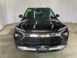 Used 2025 Chevrolet TrailBlazer LT image 2