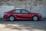 Used 2019 Toyota Camry LE image 4