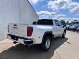 New 2025 GMC Sierra 3500 Denali Ultimate image 3