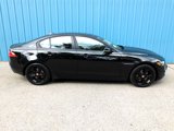 Used 2017 Jaguar XE Premium image 6